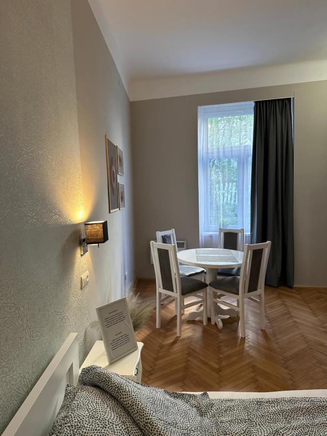 Nice 5 Apartments Сараево Экстерьер фото