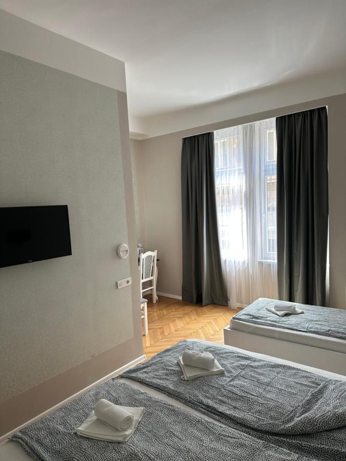 Nice 5 Apartments Сараево Экстерьер фото