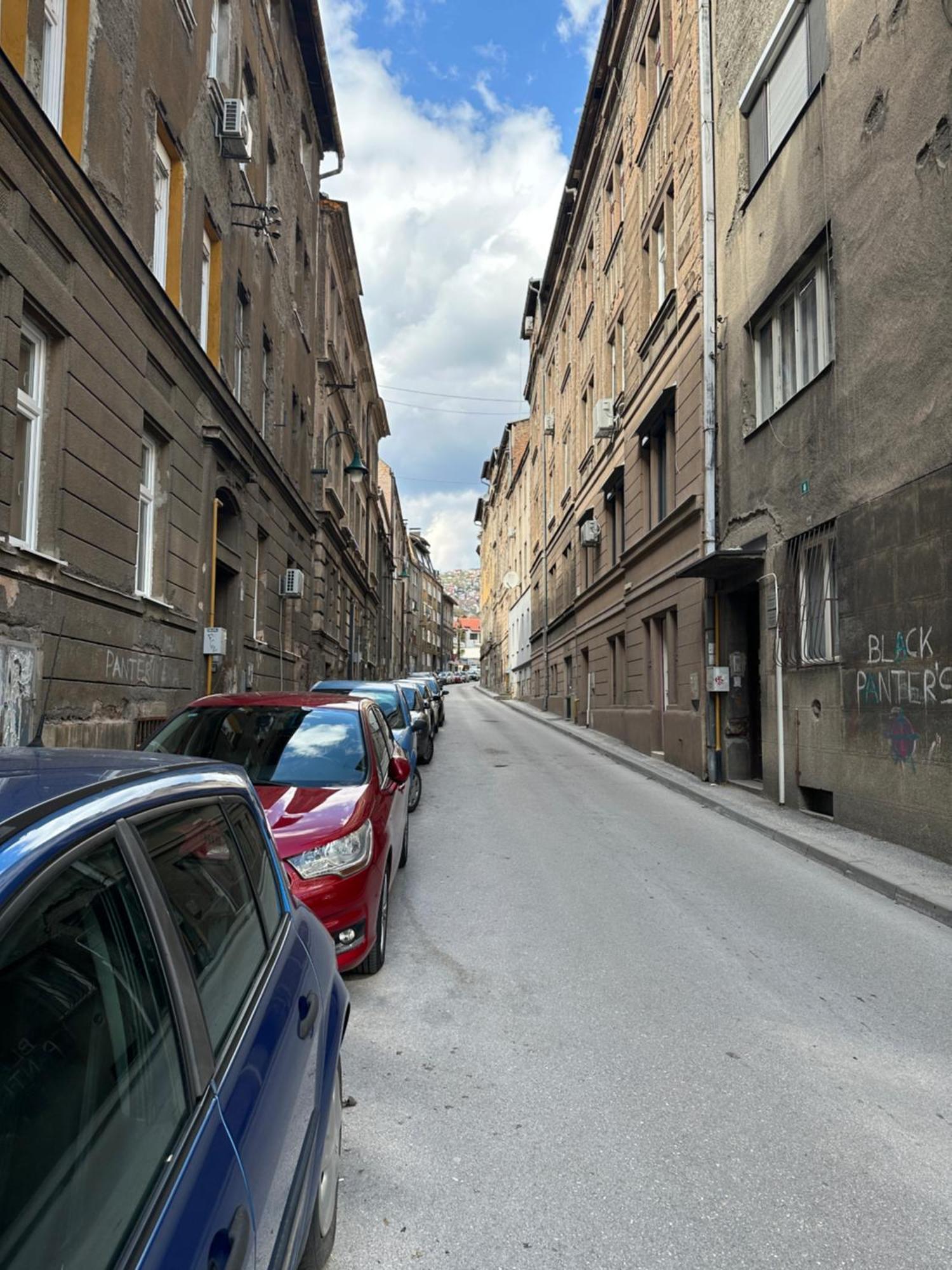 Nice 5 Apartments Сараево Экстерьер фото